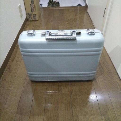 ゼロハリバートン　アタッシュ
