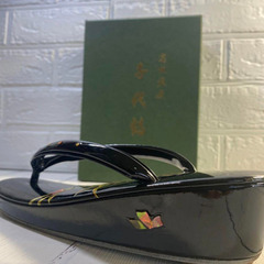 草履 日本製 着物 高級装履 千代鶴 和装小物 花柄 ブラック 箱あり 下駄の画像