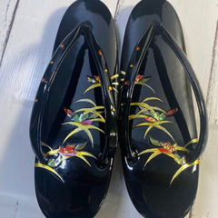 草履 日本製 着物 高級装履 千代鶴 和装小物 花柄 ブラック 箱あり 下駄の画像