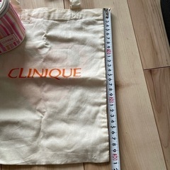 クリニーク ポーチセットの画像