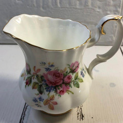 ROYAL ALBERTロイヤルアルバート シュガーポット ティーセット 金 花