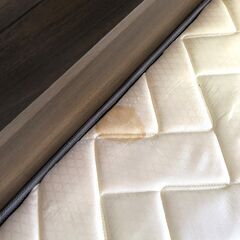 ダブルベッド　マットレス　コンセント・引き出し収納付の画像