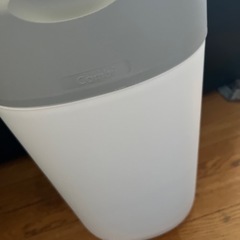 コンビ  オムツ ゴミ箱 Combi ポイテックの画像