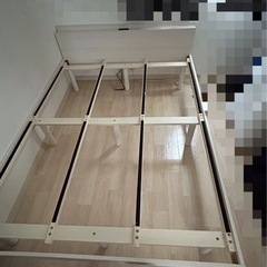 ダブルベッド　解体済み　マットレス付き
