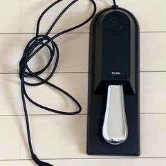 【受け渡し者決定】【良品】YAMAHA 電子キーボード（付属品付き）　10,000円の画像
