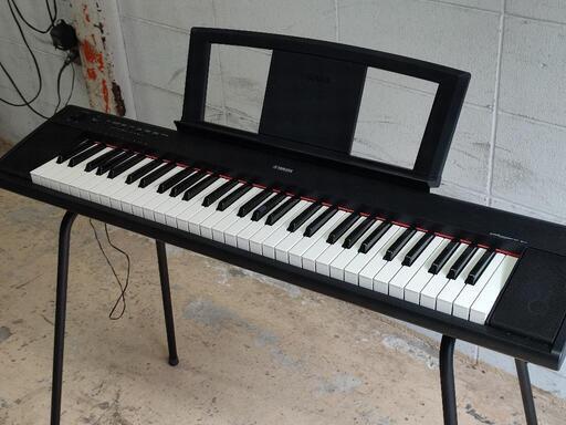 YAMAHA電子ピアノpiaggero NP-11 本体 ACアダプター、譜面台 状態良好】YAMAHA Piaggero NP-11 61鍵盤 電子ピアノ - メルカリ