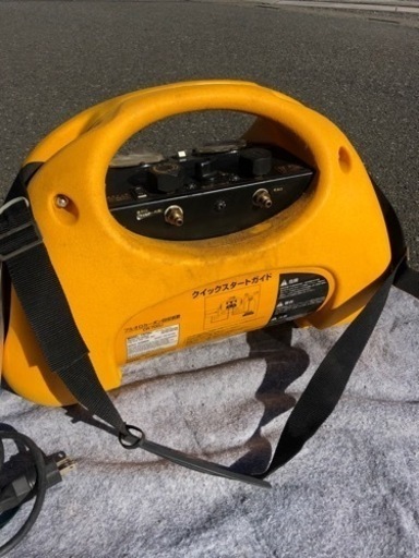 フロン回収機、CR700Ｊ。
