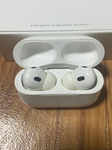 AirPods pro 第2世代　Lightning