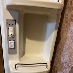 072  洗面台　ホワイト　コンセント付き　の画像