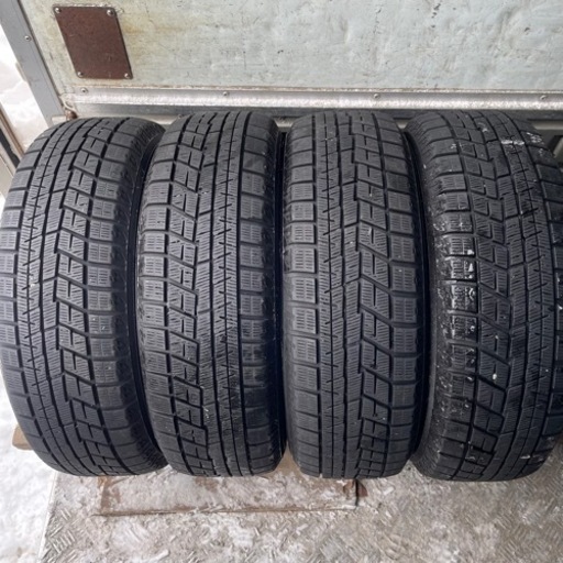 極上タイヤ　YOKOHAMA ヨコハマ　IG60 195/65R15 スタッドレス　タイヤ　2019年製　15インチ