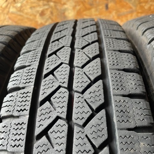 バリ山　BRIDGESTONE ブリヂストン　ブリジストン　VL1 195/80R15 107/105L LT 2020年製　15イン