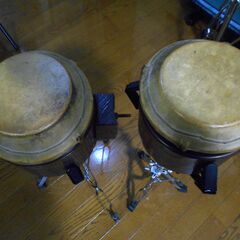 ボンゴスタンド付きの画像