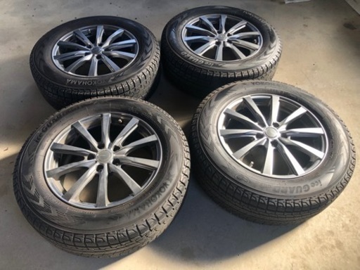 スタッドレスタイヤ　17インチ