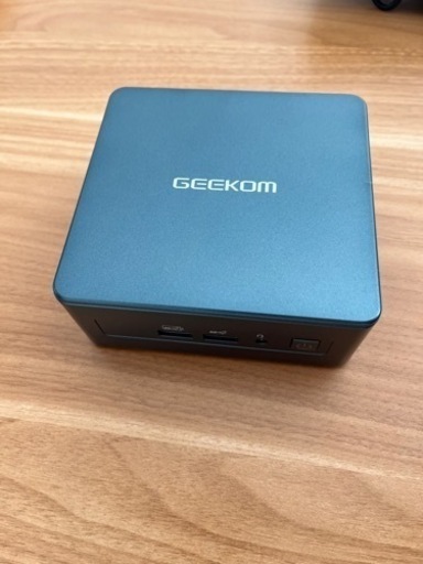 デスクトップパソコン NUC mini 13 i5-13500H 16GB RAM+ 512GB SSD