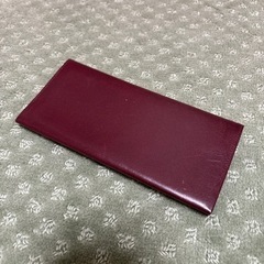 革の財布の画像