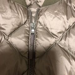 【美品】ユニクロ　レディース　ウルトラライトダウンLの画像