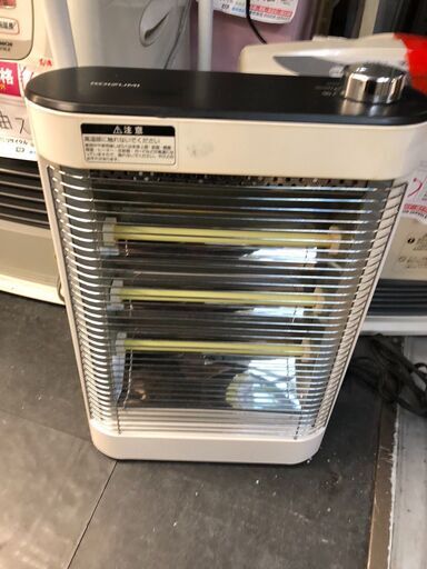 ☆中古￥2,000！KOIZUMI　電気ストーブ　家電　2019年製　【BA075】