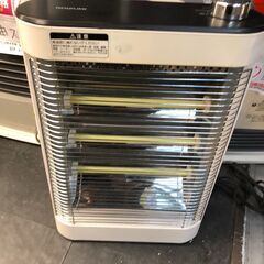 ☆中古￥2,000！KOIZUMI　電気ストーブ　家電　2019...