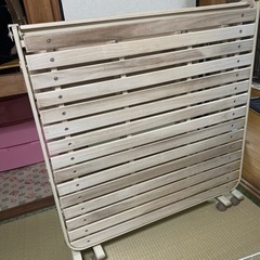 折り畳みシングルベッド