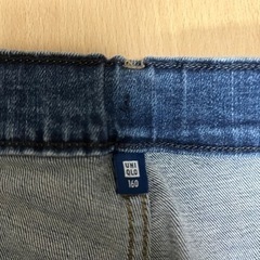キッズUNIQLOデニム160の画像