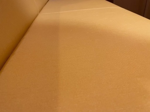 　新品未使用ソファ　イエロー　布生地　金運上がるカラー