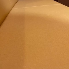 　新品未使用ソファ　イエロー　布生地　金運上がるカラーの画像
