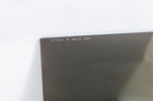 TIFFEN IRND 1.2 USA ティッフェン　NDフィルター　角型　4×5.65　パナサイズ　欠けあり