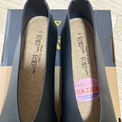 etoll.（エトル）カットフラットパンプスの画像