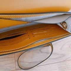 CUOIERIA FIORENTINA クオイエリア ショルダーバックの画像