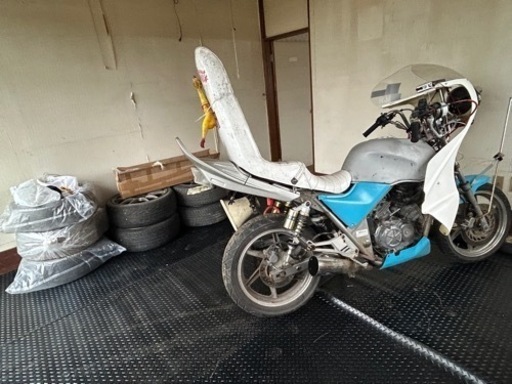 ゼルビス250 VT250FN