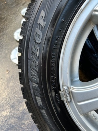 スタットレスタイヤ 185/65R14