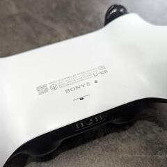 PS5 デジタルエディション コントローラ2台 ソニー充電スタンド パッケージ付きの画像