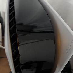 PS5 デジタルエディション コントローラ2台 ソニー充電スタンド パッケージ付きの画像