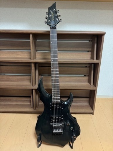 (価格交渉受付ます)grass rootsギター　黒　(値下げ)