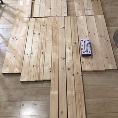 木材と金物 差し上げます