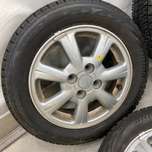 スタッドレスタイヤ　155/65R14  18年製　VRX2  程度いいです。