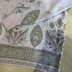 ラメ入りの素敵なセーター  Mの画像