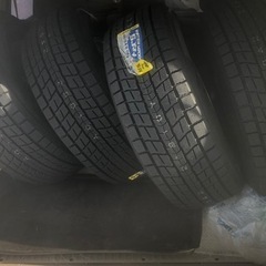 未使用！275 70 R16 冬タイヤ ダンロップSJ8+＆ランクル100Gセレ ハイグロスホイールセットの画像