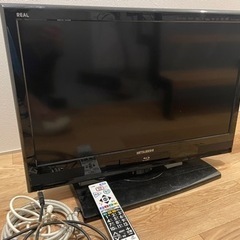 【三菱26v型　2011年製　ブルーレイハードディスク内蔵テレビ】