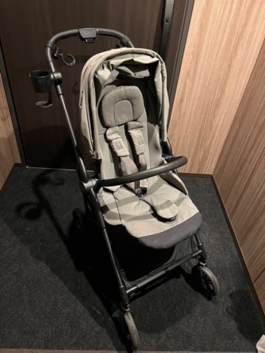 サイベックス　メリオカーボン　2021  グレー　ベビーカー　cybex