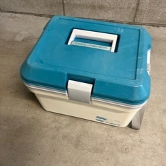 釣り用クーラーボックス