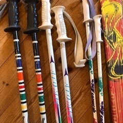スキー板×2 、ブーツ(23.5)、ストック×3の画像