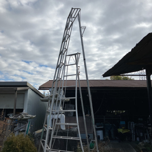 交渉中　脚立 7本セット　アルミ3点式3台+スチール脚立2台+おまけ2台