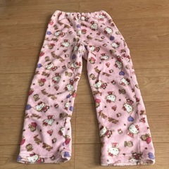 【130cm】ハローキティ　フリースパジャマの画像