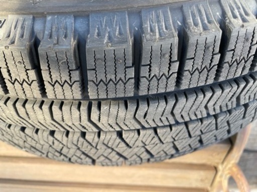 バリ山 スタッドレスタイヤ 4本セット ブリザックVRX2 195/55R16