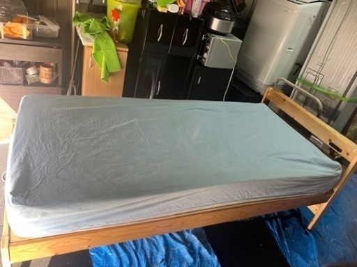 シングル　サイズ　ベッド