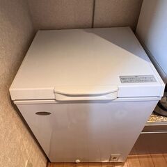 103L 上開き式冷凍庫　JF-NC103Fの画像
