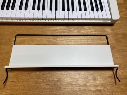 CASIO 電子ピアノ　LK-526