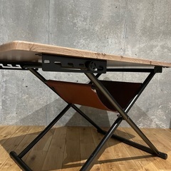 ダークウッドテーブル(5段階高さ調節可能)の画像