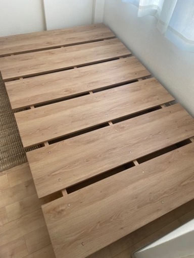 LOWYAのシングルベッド